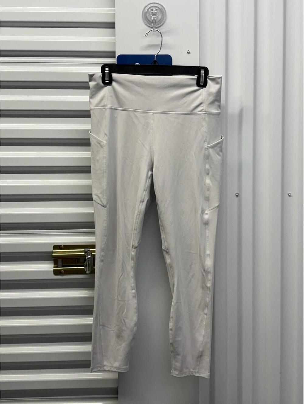 Fabletics Women’s Large Fabletics PureLuxe White Cropped Leggings With Pockets